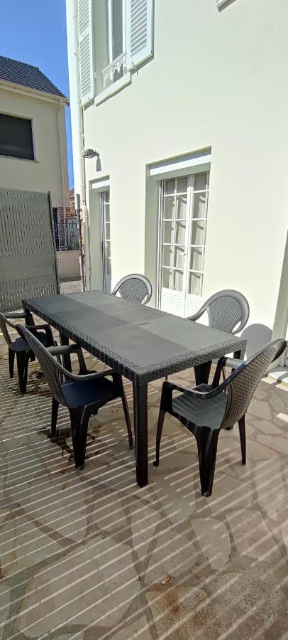 Poissy Appartements Cosy Екстериор снимка